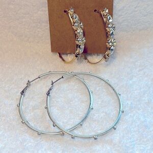 💐5/25 2 pair large hoop rhinestone gold silver tone blink earrings